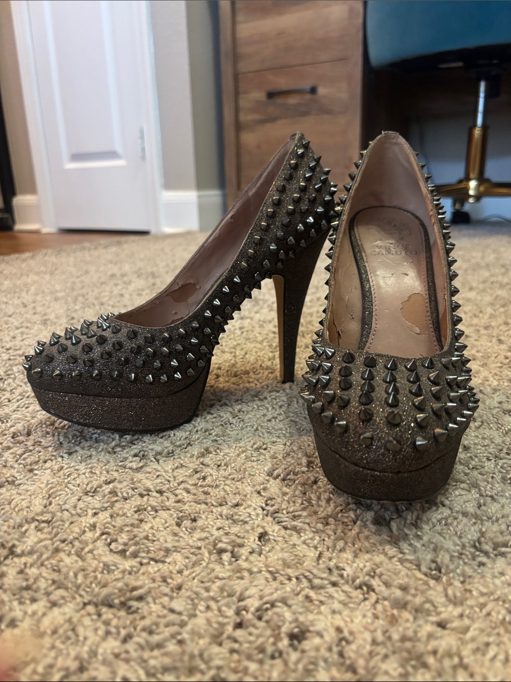 Vince Camuto Brown Glitter Spike Platform Pumps